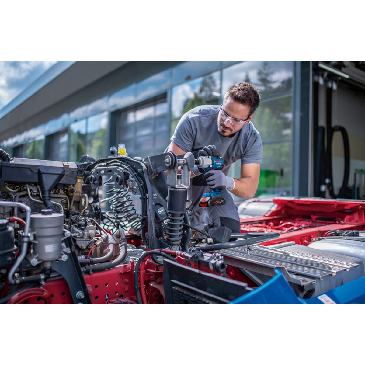 https://api.mastertools.nl/media/catalog/product/cache/4ac98b0d5e81b56bd000310ba88c60e0/4/0/4059952568126_03.jpg