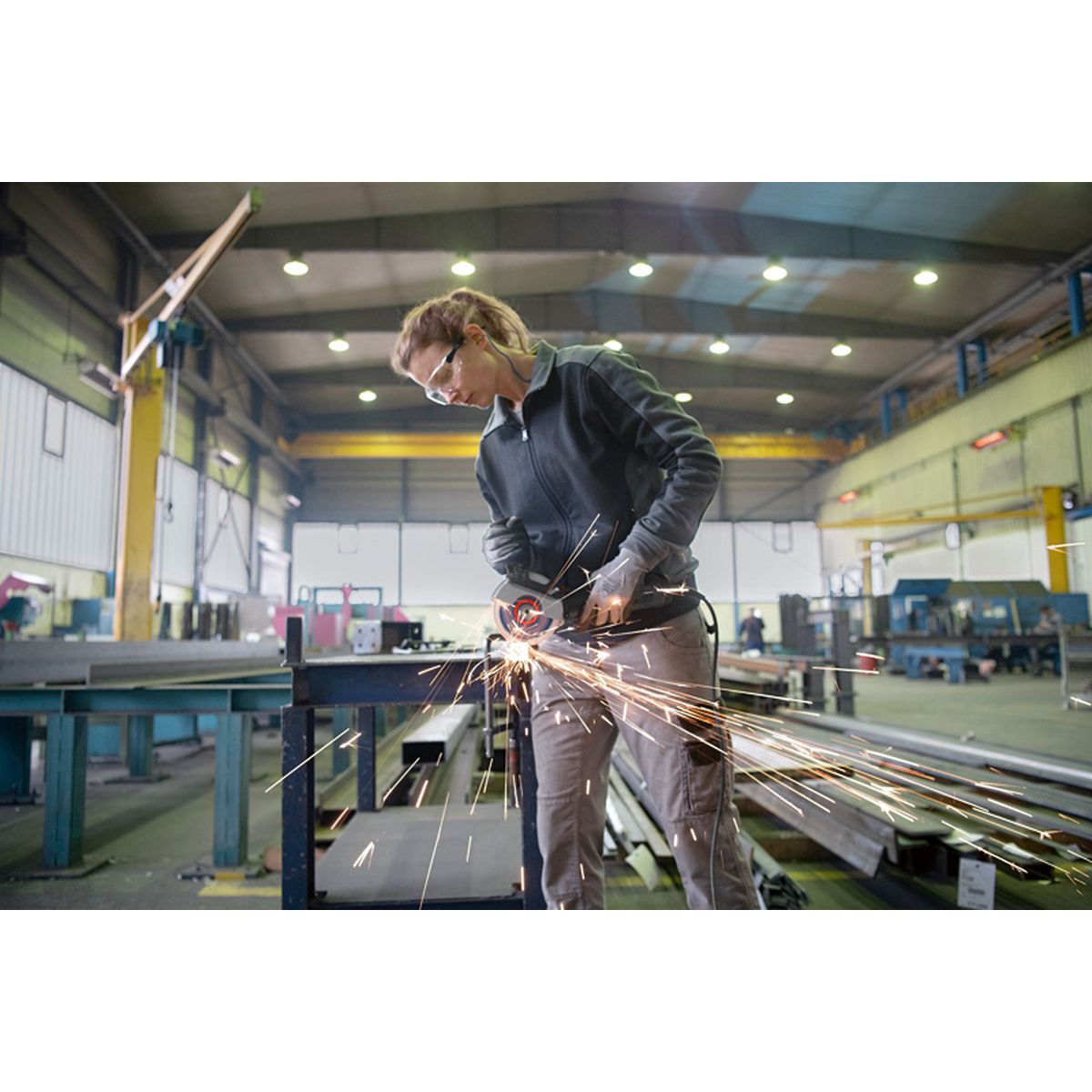 https://api.mastertools.nl/media/catalog/product/cache/4ac98b0d5e81b56bd000310ba88c60e0/4/0/4059952576619_09.jpg