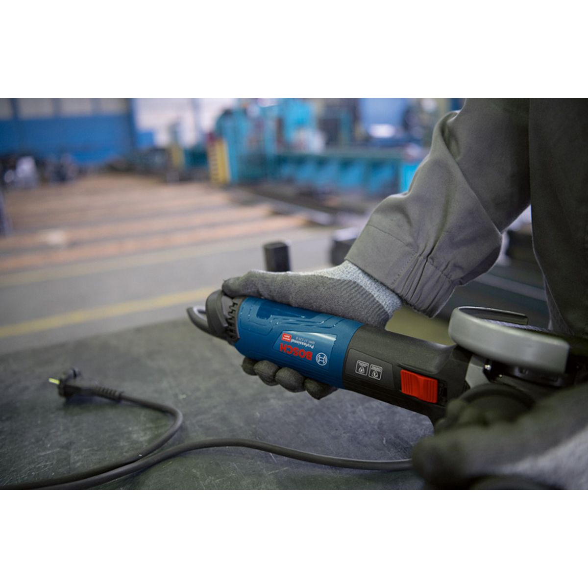 https://api.mastertools.nl/media/catalog/product/cache/4ac98b0d5e81b56bd000310ba88c60e0/4/0/4059952576633_06.jpg