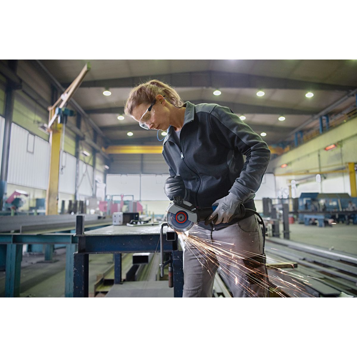 https://api.mastertools.nl/media/catalog/product/cache/4ac98b0d5e81b56bd000310ba88c60e0/4/0/4059952576633_09.jpg