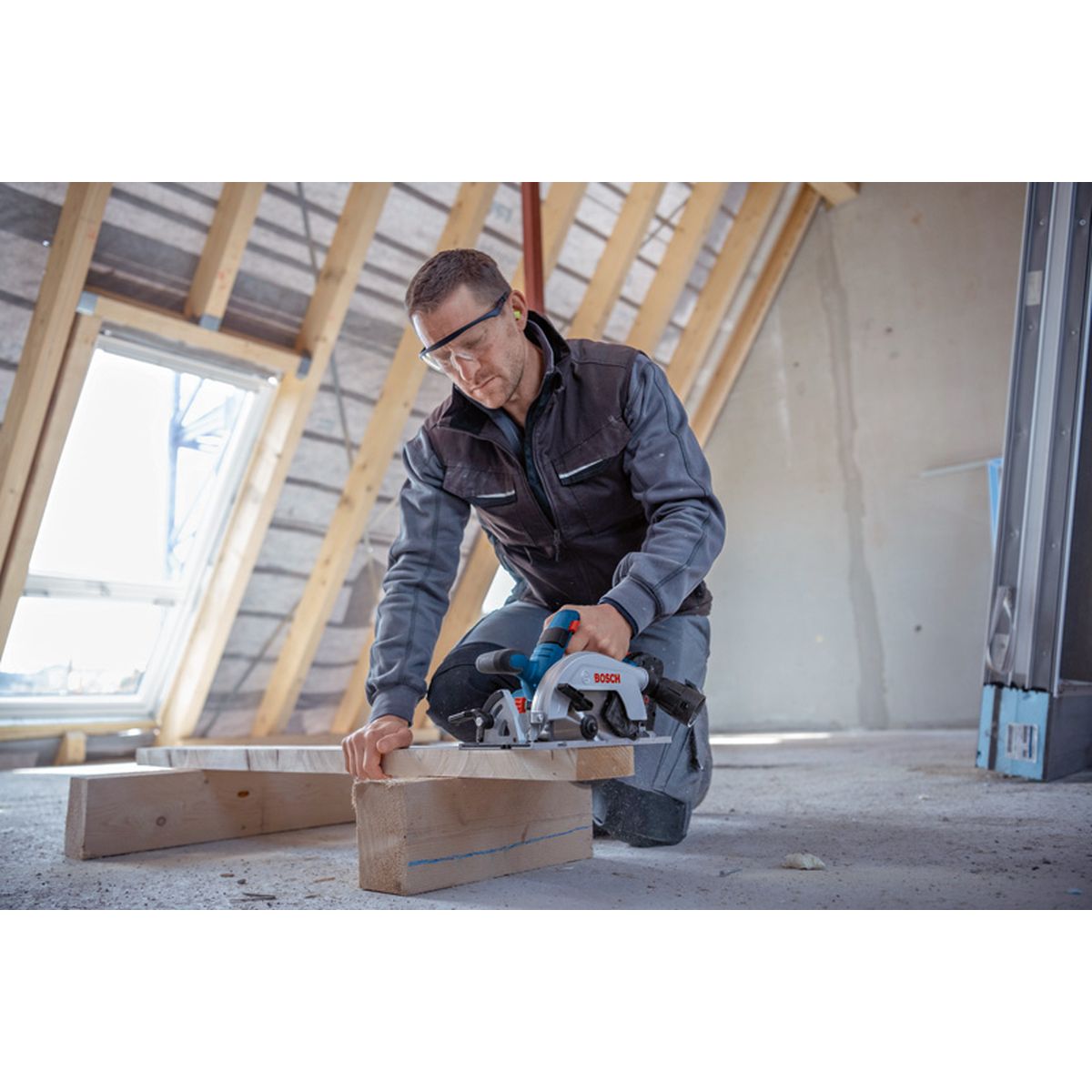 https://api.mastertools.nl/media/catalog/product/cache/4ac98b0d5e81b56bd000310ba88c60e0/4/0/4059952648422_09.jpg