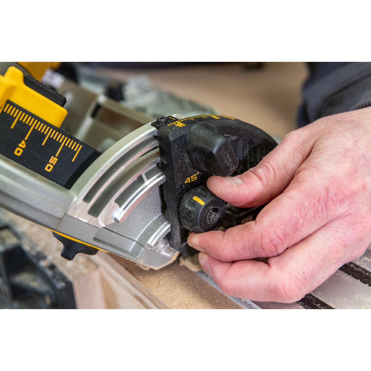 https://api.mastertools.nl/media/catalog/product/cache/4ac98b0d5e81b56bd000310ba88c60e0/5/0/5035048837061_10.png