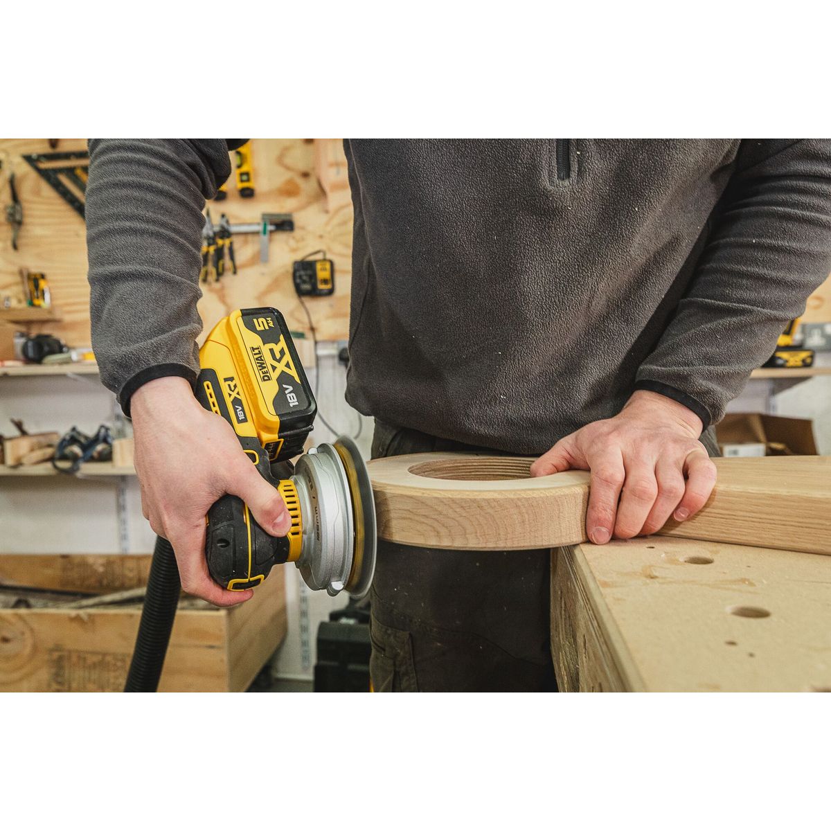 https://api.mastertools.nl/media/catalog/product/cache/4ac98b0d5e81b56bd000310ba88c60e0/5/0/5035048840573_11.jpg