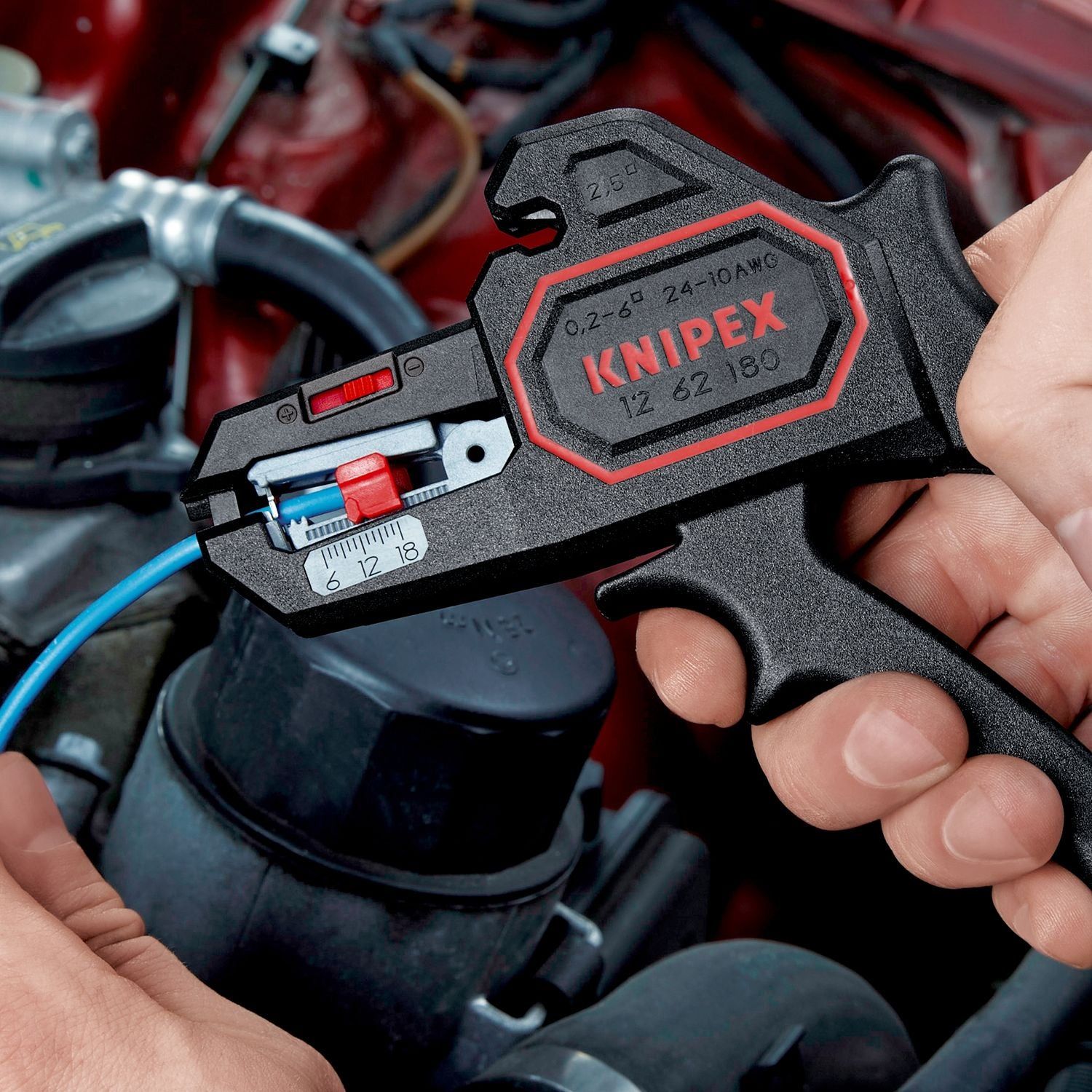 https://api.mastertools.nl/media/catalog/product/cache/4ac98b0d5e81b56bd000310ba88c60e0/6/7/6750216421561-11-1262180-02-pow-a-01.jpg