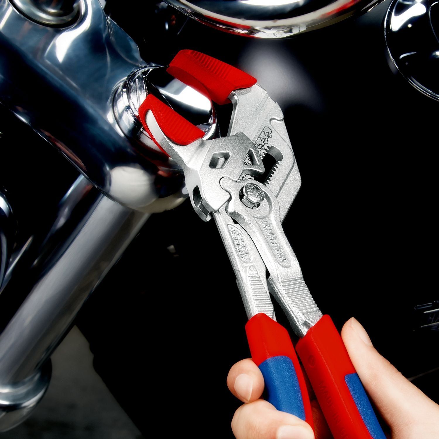 https://api.mastertools.nl/media/catalog/product/cache/4ac98b0d5e81b56bd000310ba88c60e0/8/6/8605250-04-8609250v01-00-pow-a-02.jpg