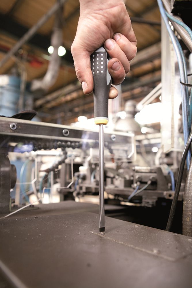 https://api.mastertools.nl/media/catalog/product/cache/4ac98b0d5e81b56bd000310ba88c60e0/b/e/be8256-appl2.jpg