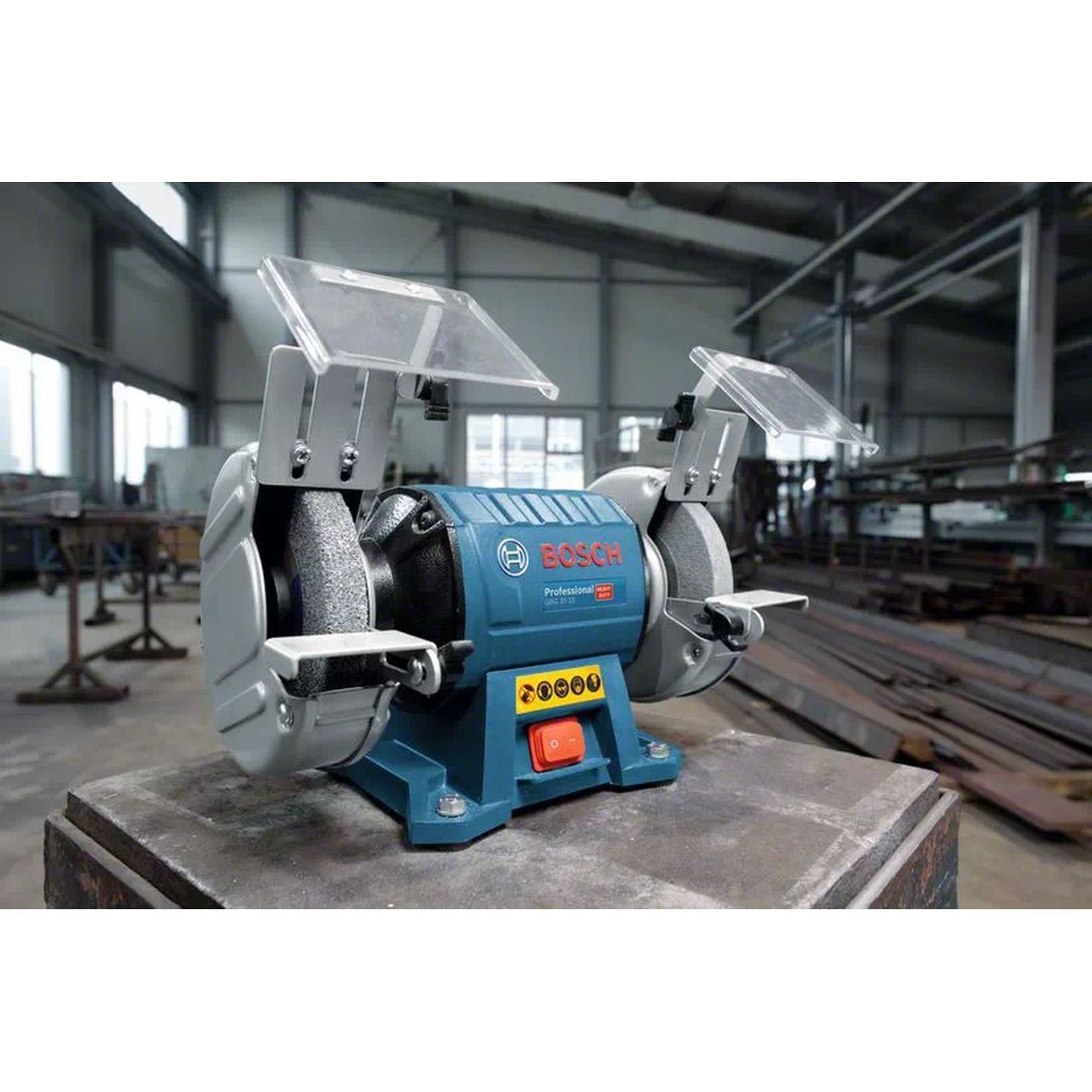 https://api.mastertools.nl/media/catalog/product/cache/4ac98b0d5e81b56bd000310ba88c60e0/b/o/bosch-professional-gbg-35-15-tafelslijpmachine-150mm-300w-060127a300-3165140893350-mastertools_nl-3.jpg