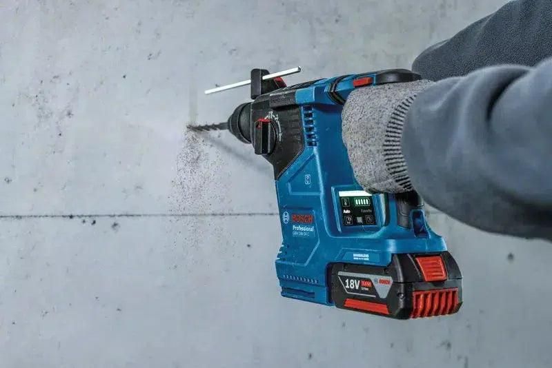 https://api.mastertools.nl/media/catalog/product/cache/4ac98b0d5e81b56bd000310ba88c60e0/b/o/bosch-professional-gbh-18v-24-c-accu-boorhamer-18v-basic-body-in-l-boxx-136-0611923001-4053423237955-mastertools_nl-2.jpg