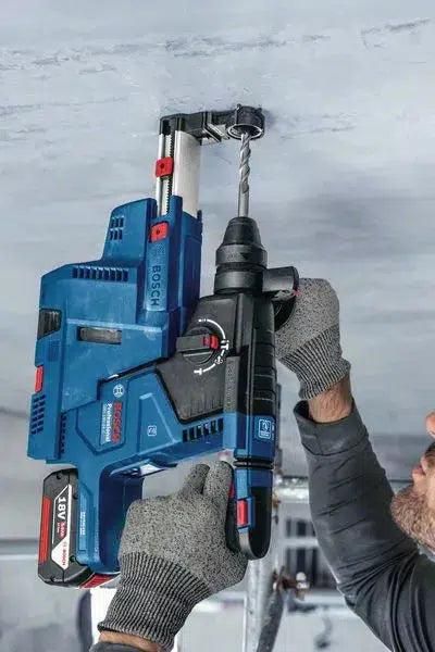 https://api.mastertools.nl/media/catalog/product/cache/4ac98b0d5e81b56bd000310ba88c60e0/b/o/bosch-professional-gbh-18v-24-c-accu-boorhamer-18v-basic-body-in-l-boxx-136-0611923001-4053423237955-mastertools_nl-3.jpg