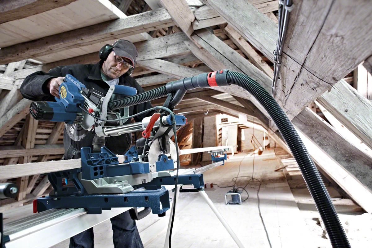 https://api.mastertools.nl/media/catalog/product/cache/4ac98b0d5e81b56bd000310ba88c60e0/b/o/bosch-professional-gcm-8-sjl-afkortzaag-0601b19100-3165140654319-mastertools_nl-9.jpg