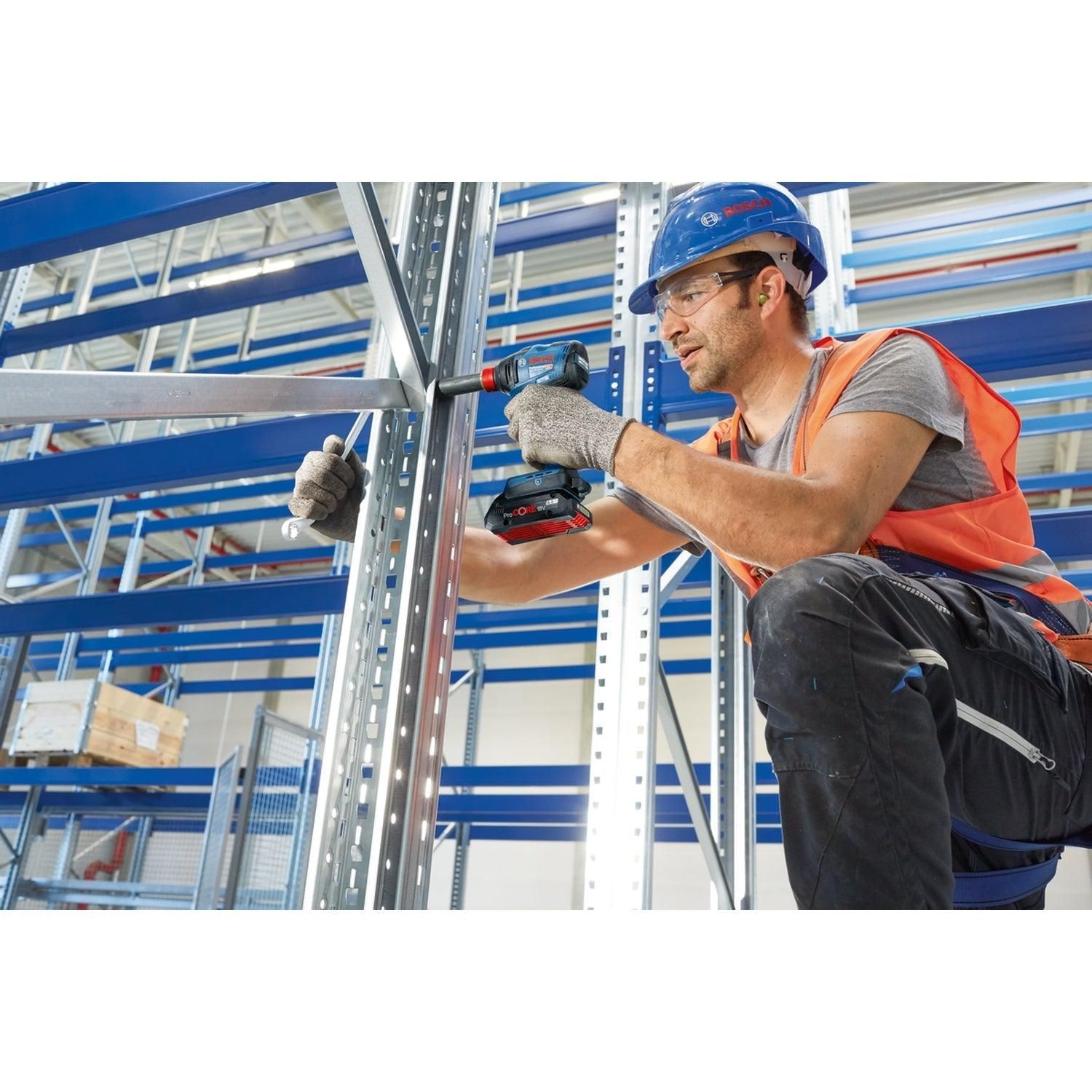 https://api.mastertools.nl/media/catalog/product/cache/4ac98b0d5e81b56bd000310ba88c60e0/b/o/bosch-professional-gdx-18v-210-c-accu-slagmoersleutel-14-12-18v-basic-body-in-l-boxx-06019j0201-4059952587721-mastertools_nl-5.jpg