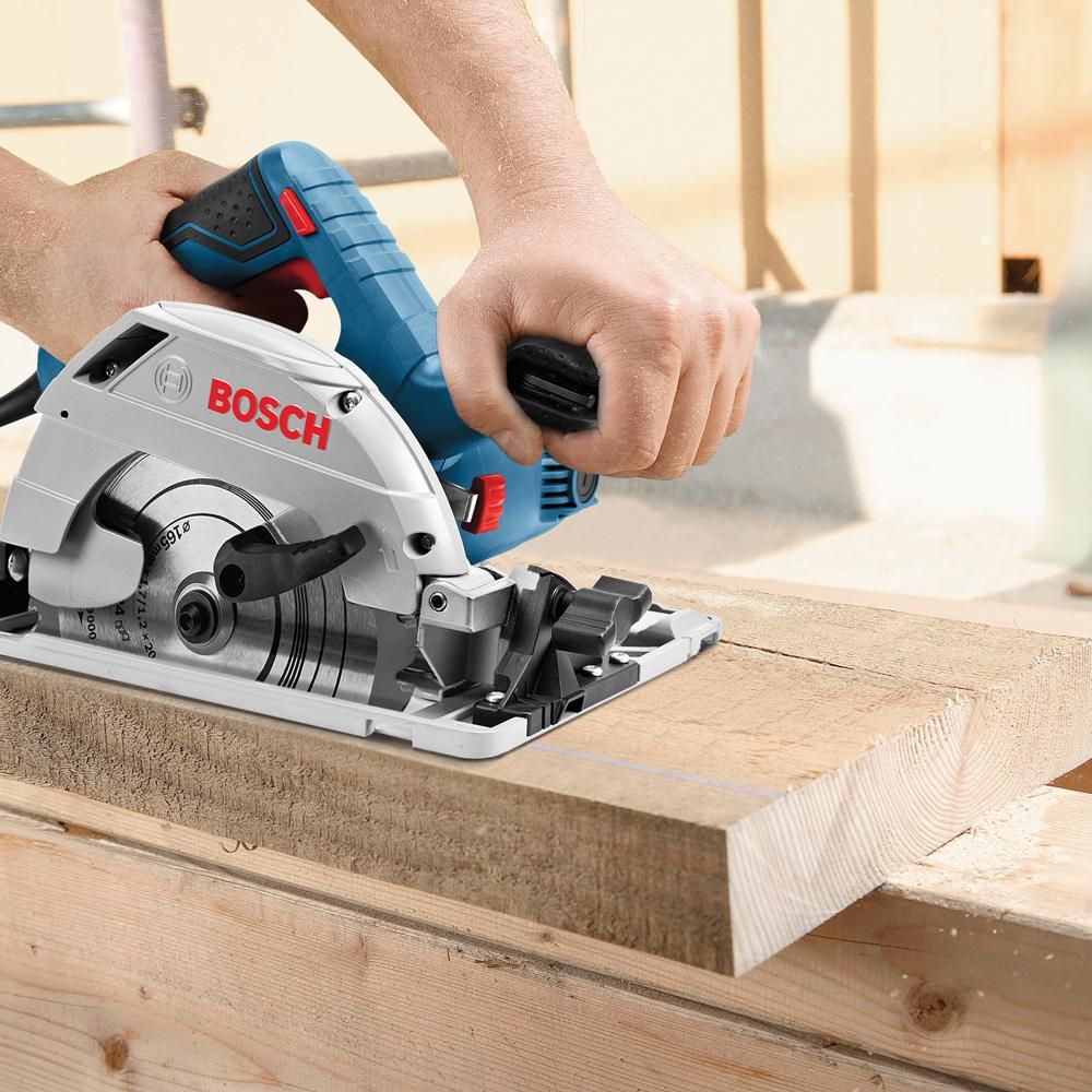https://api.mastertools.nl/media/catalog/product/cache/4ac98b0d5e81b56bd000310ba88c60e0/b/o/bosch-professional-gks-165-handcirkelzaag-o165mm-1100w-230v-3165140730983-mastertools_nl-2.jpg