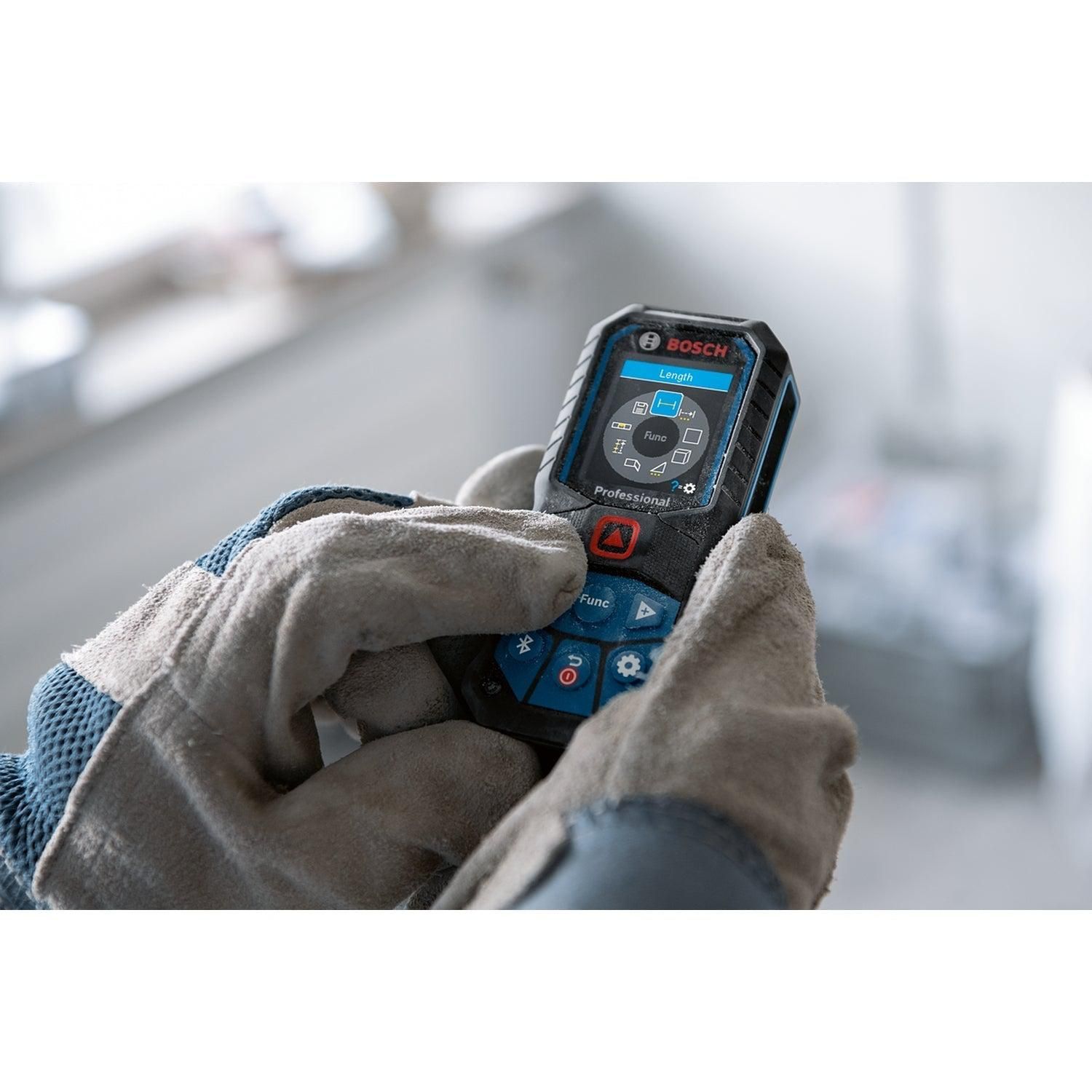 https://api.mastertools.nl/media/catalog/product/cache/4ac98b0d5e81b56bd000310ba88c60e0/b/o/bosch-professional-glm-50-27-c-laserafstandsmeter-50m-rood-0601072t00-4059952518824-mastertools_nl-6.jpg