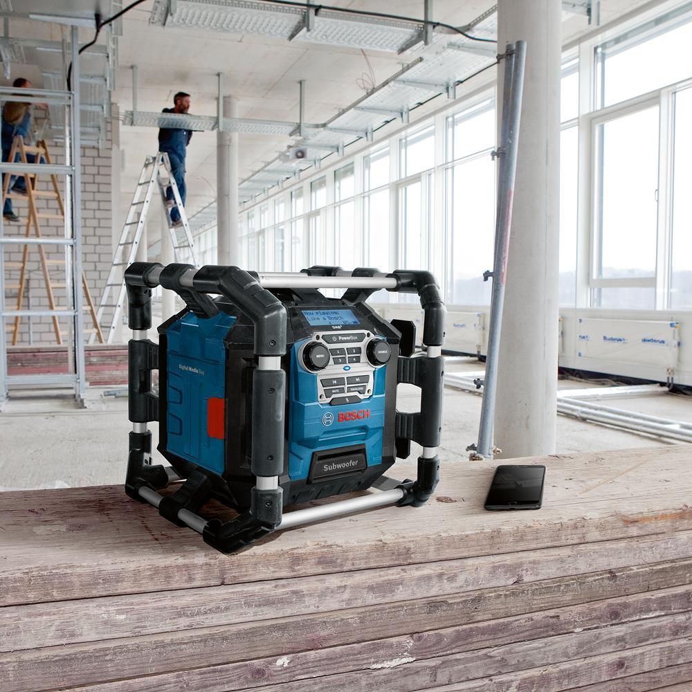 https://api.mastertools.nl/media/catalog/product/cache/4ac98b0d5e81b56bd000310ba88c60e0/b/o/bosch-professional-gpb-18v-5-sc-be-accu-radio-18v-basic-body-06014a41w0-4059952559520-mastertools_nl-2.jpg