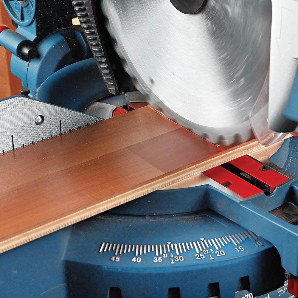 https://api.mastertools.nl/media/catalog/product/cache/4ac98b0d5e81b56bd000310ba88c60e0/b/o/bosch-professional-gtm-12-jl-stationaire-machine-1800-w-0601b15001-3165140695268-mastertools_nl-2.jpg