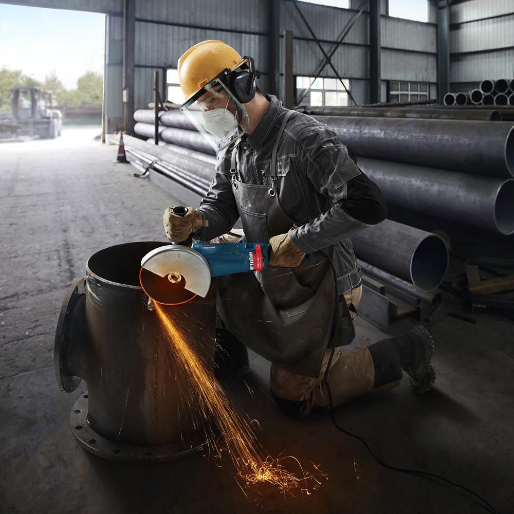 https://api.mastertools.nl/media/catalog/product/cache/4ac98b0d5e81b56bd000310ba88c60e0/b/o/bosch-professional-gws-24-180-jz-haakse-slijper-2400w-06018c2300-4059952555942-mastertools_nl-7.jpg
