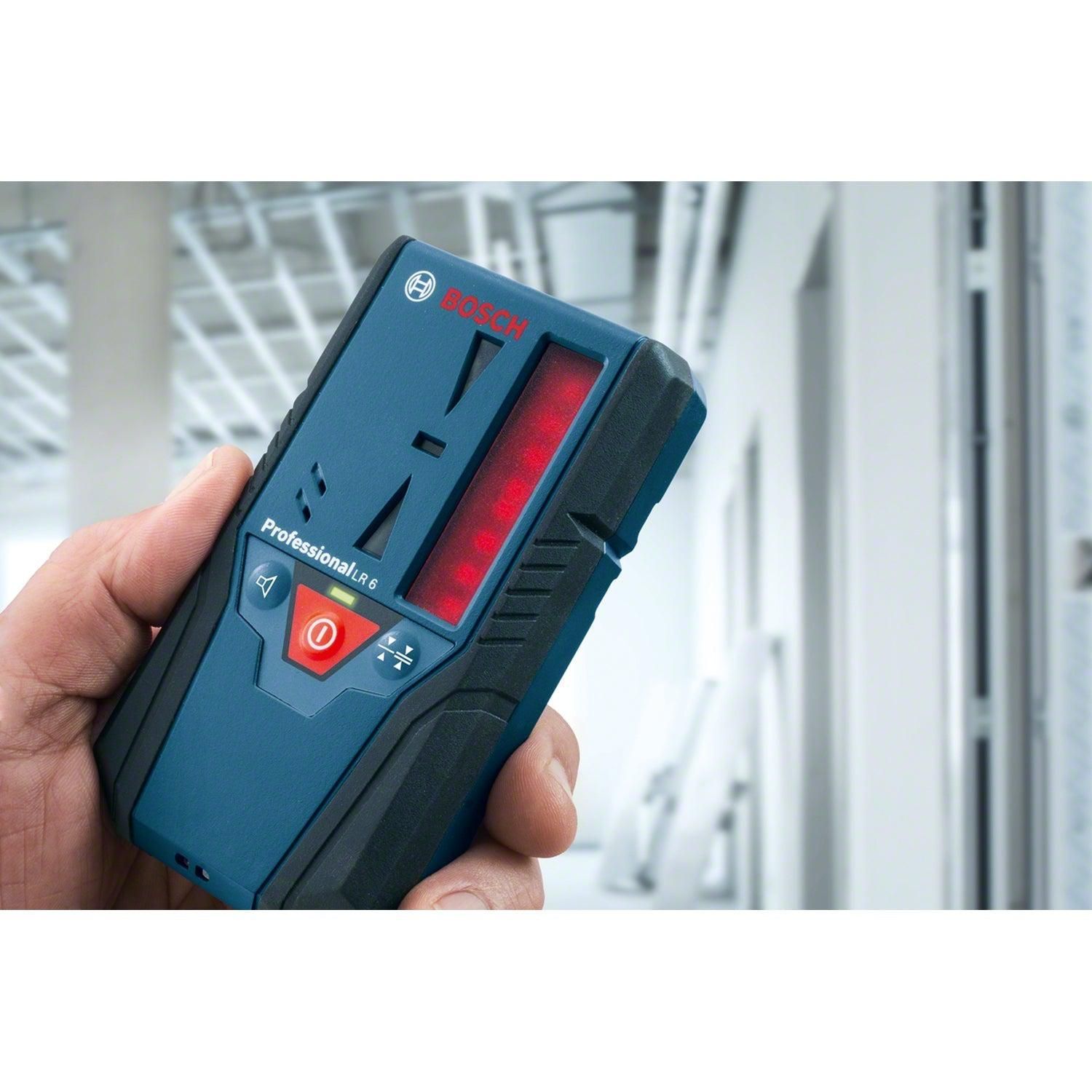 https://api.mastertools.nl/media/catalog/product/cache/4ac98b0d5e81b56bd000310ba88c60e0/b/o/bosch-professional-lr-6-laserontvanger-0601069h00-3165140835565-mastertools_nl-3.jpg