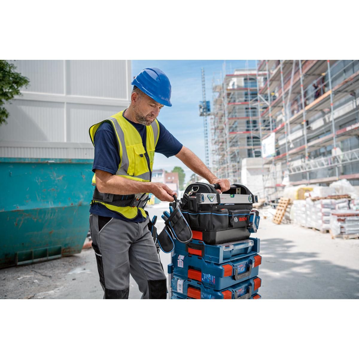 https://api.mastertools.nl/media/catalog/product/cache/4ac98b0d5e81b56bd000310ba88c60e0/b/o/bosch-professional-proclick-gwt-20-met-handgereedschapsset-1600a02h5b-4059952657424-mastertools_nl-13.jpg