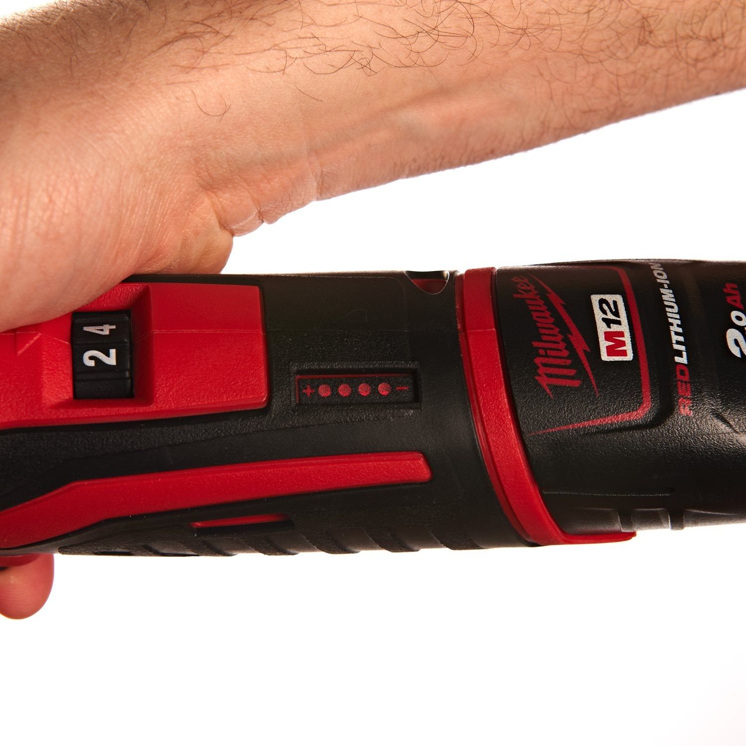 https://api.mastertools.nl/media/catalog/product/cache/4ac98b0d5e81b56bd000310ba88c60e0/c/1/c12_rad-202b--feat_01_1_1f583b6a-5820-4ba7-94ae-b6c11c209eba.jpg