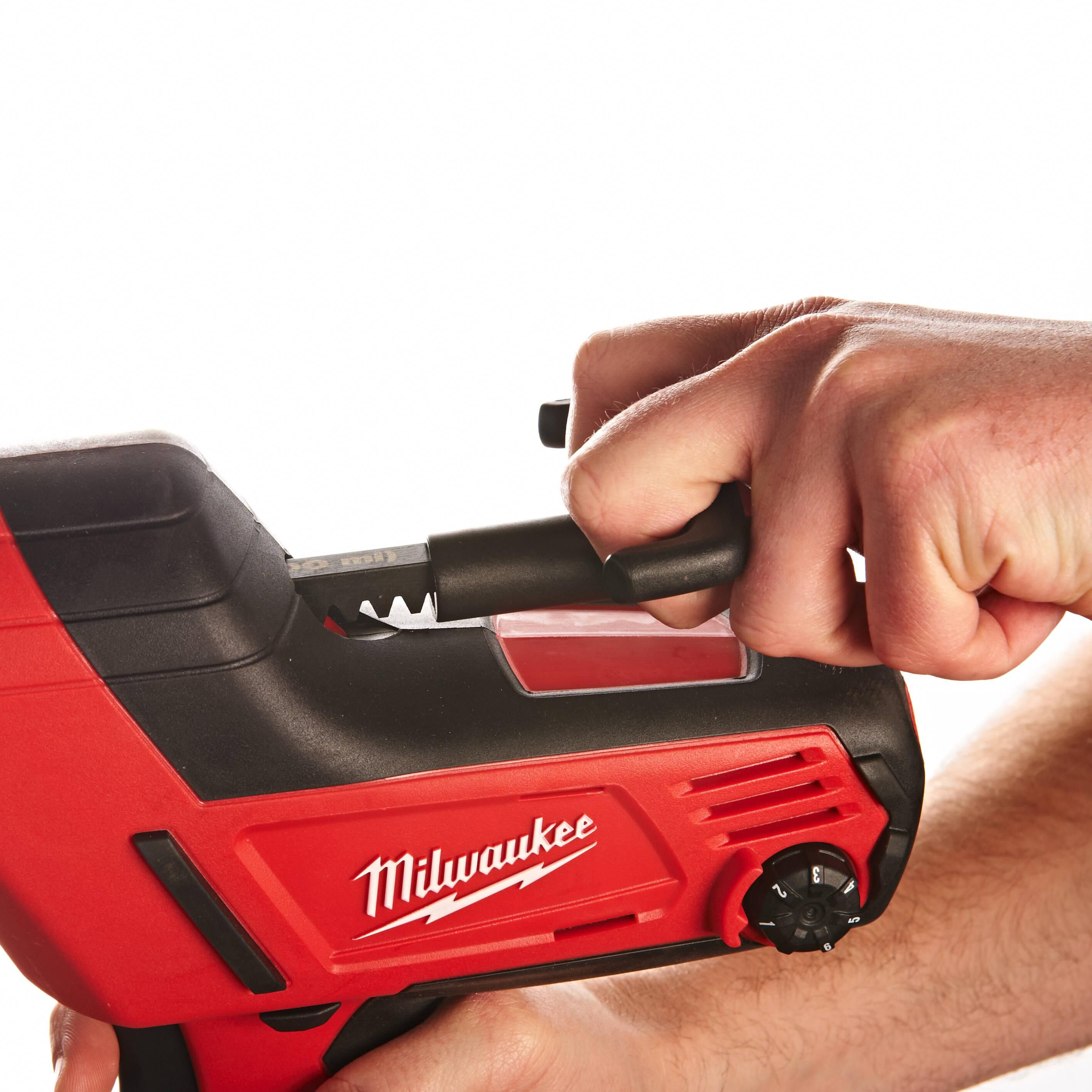 https://api.mastertools.nl/media/catalog/product/cache/4ac98b0d5e81b56bd000310ba88c60e0/c/1/c18_pcg--feat_2.jpg