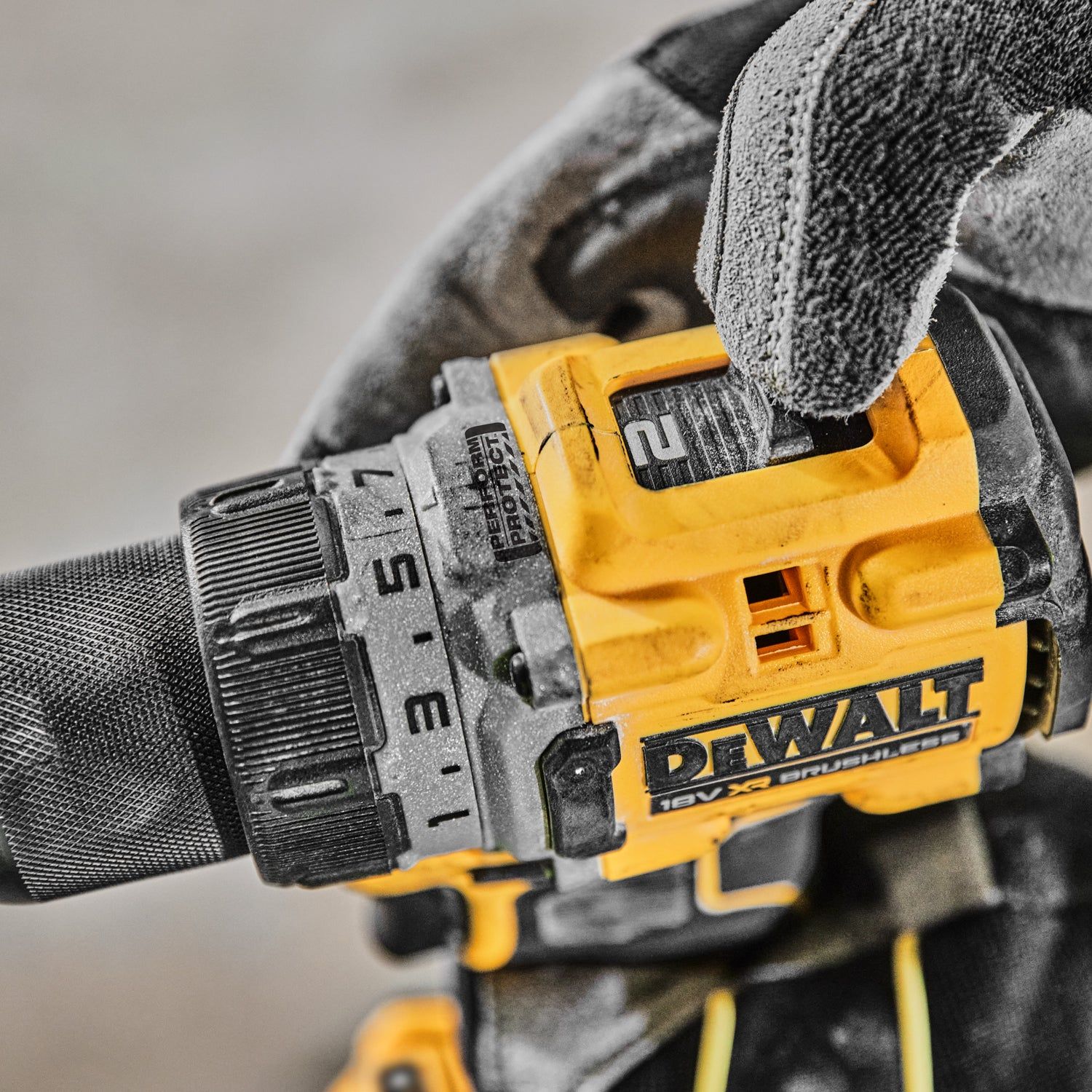 https://api.mastertools.nl/media/catalog/product/cache/4ac98b0d5e81b56bd000310ba88c60e0/d/c/dcd800h2t_f1.jpg