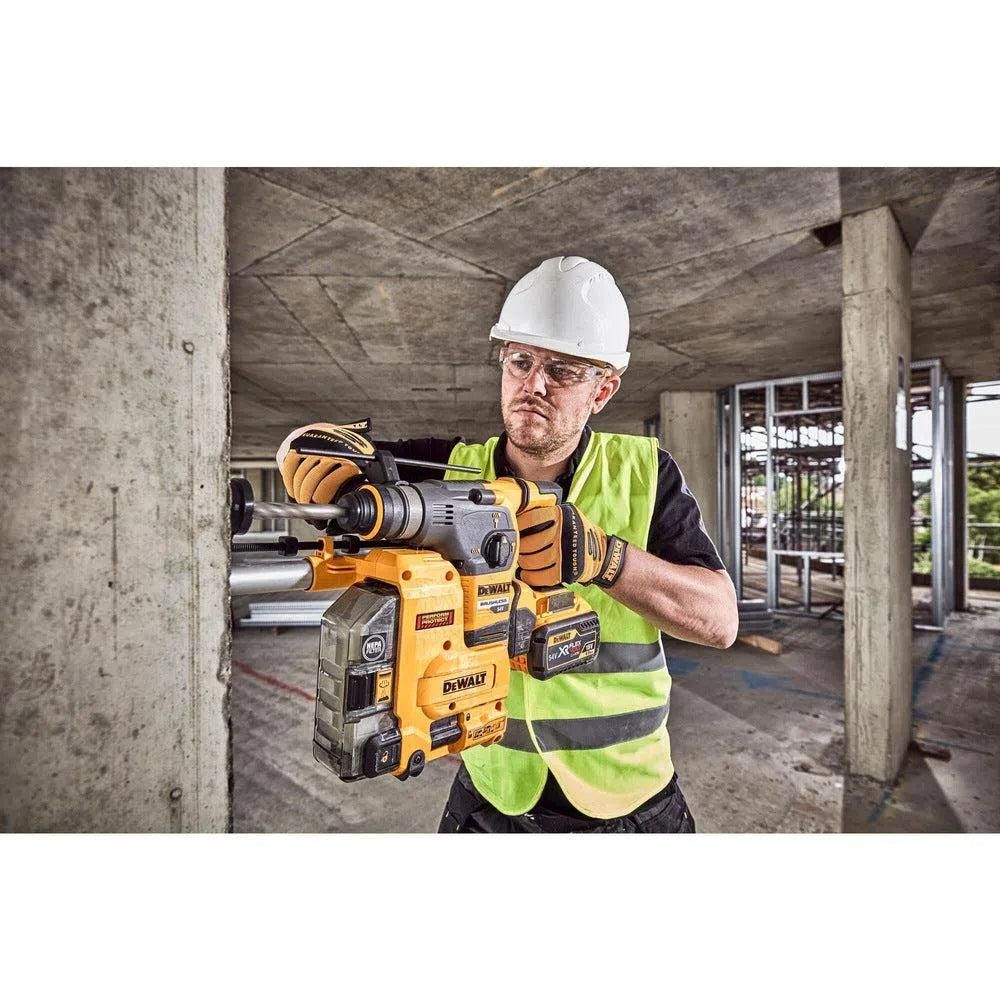 https://api.mastertools.nl/media/catalog/product/cache/4ac98b0d5e81b56bd000310ba88c60e0/d/c/dch335x2_a1_1.jpg