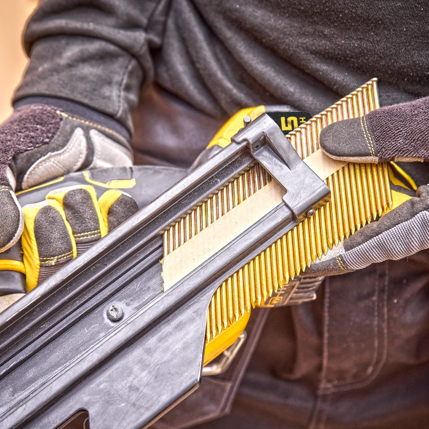 https://api.mastertools.nl/media/catalog/product/cache/4ac98b0d5e81b56bd000310ba88c60e0/d/c/dcn930n_f2.jpg