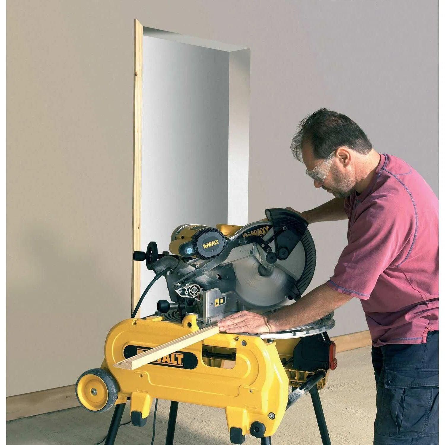https://api.mastertools.nl/media/catalog/product/cache/4ac98b0d5e81b56bd000310ba88c60e0/d/e/dewalt-d27107xps-combinatiezaag-tafelzaag-afkortzaag-5035048393956-mastertools_nl-10.jpg