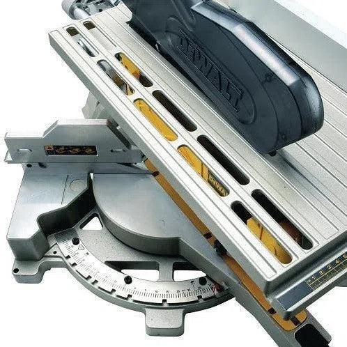 https://api.mastertools.nl/media/catalog/product/cache/4ac98b0d5e81b56bd000310ba88c60e0/d/e/dewalt-d27111-afkortzaag-tafelzaag-1500watt-5035048155455-mastertools_nl-3.jpg
