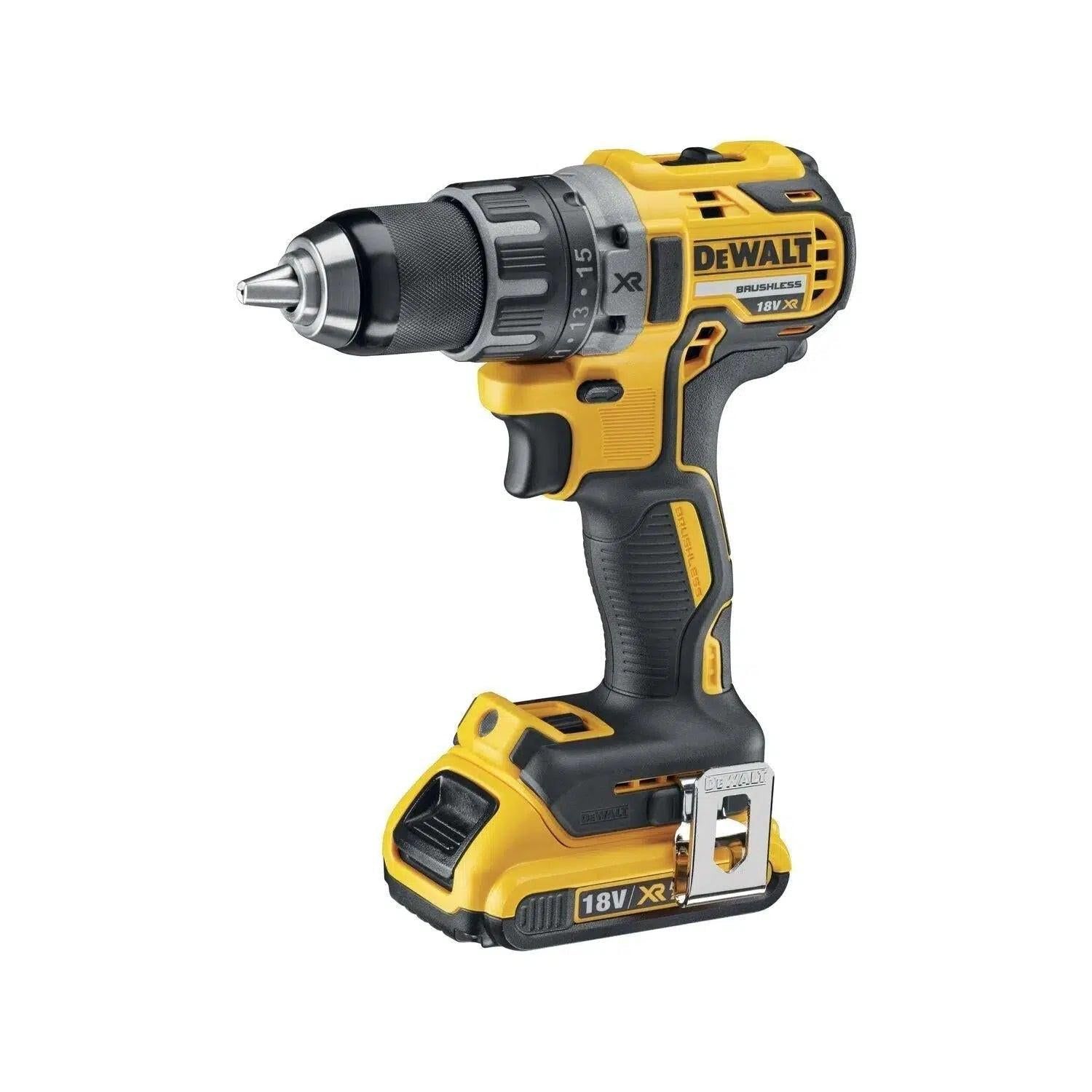 https://api.mastertools.nl/media/catalog/product/cache/4ac98b0d5e81b56bd000310ba88c60e0/d/e/dewalt-dcd791d2-accu-schroefboormachine-18v-2_0ah-xr-li-ion-in-tstak-5035048616239-mastertools_nl-3.jpg