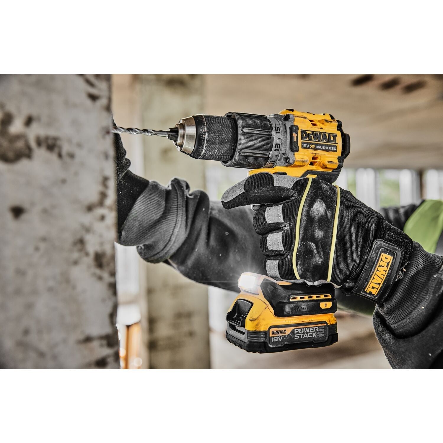 https://api.mastertools.nl/media/catalog/product/cache/4ac98b0d5e81b56bd000310ba88c60e0/d/e/dewalt-dcd805nt-compacte-accu-schroef-klopboormachine-g3-18v-xr-in-tstak-5035048750230-mastertools_nl-9.jpg