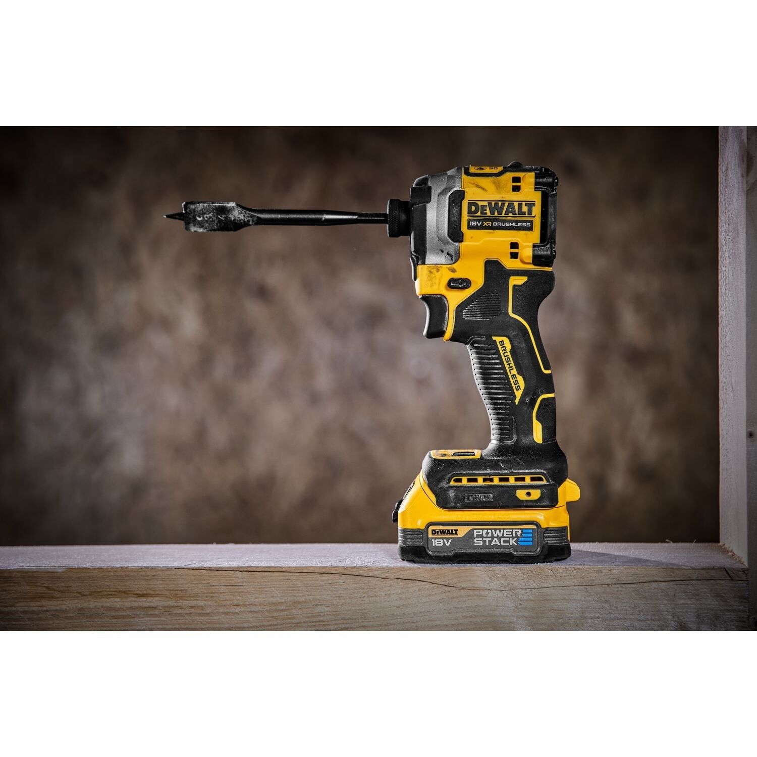 https://api.mastertools.nl/media/catalog/product/cache/4ac98b0d5e81b56bd000310ba88c60e0/d/e/dewalt-dcf850e1t-ultra-compacte-accu-slagschroevendraaier-brushless-18v-xr-1_7ah-powerstack-in-tstak-5035048788288-mastertools_nl-4.jpg
