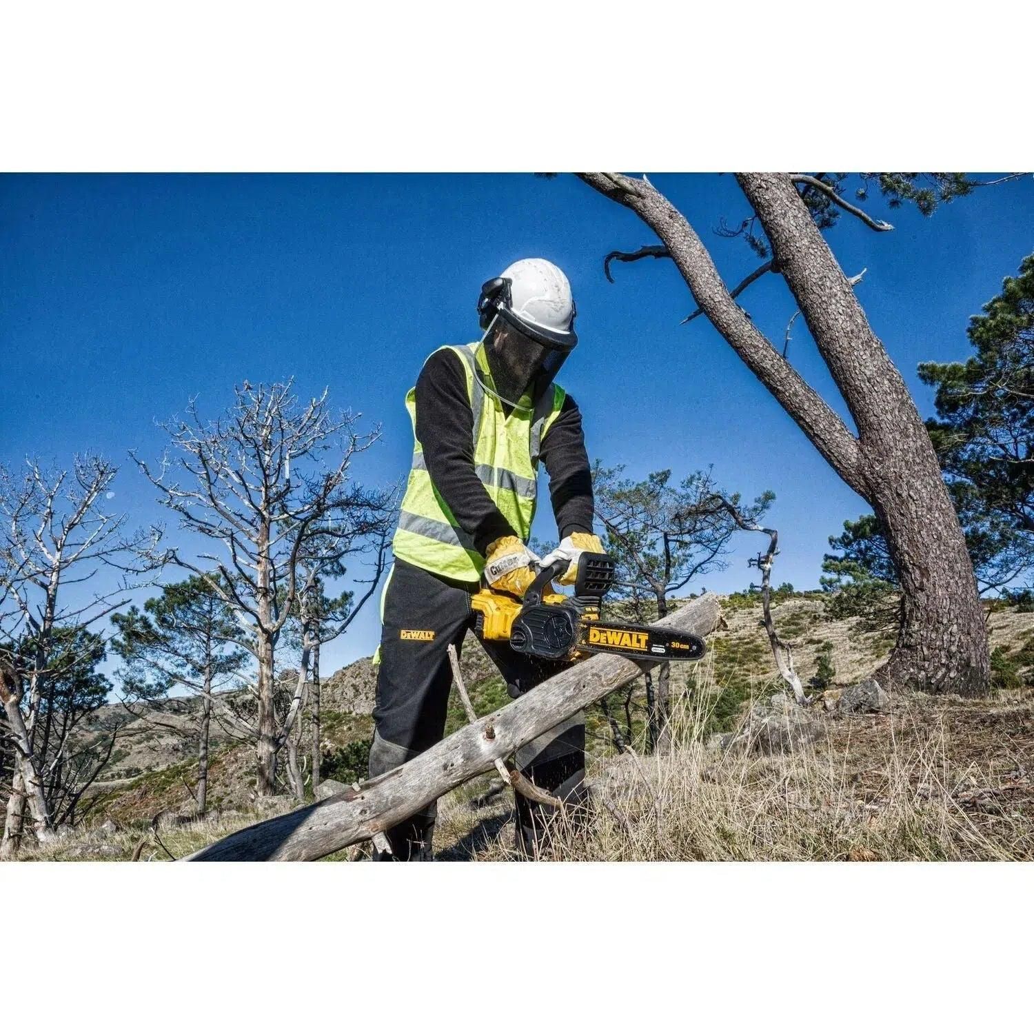 https://api.mastertools.nl/media/catalog/product/cache/4ac98b0d5e81b56bd000310ba88c60e0/d/e/dewalt-dcm565p1-accu-kettingzaag-18v-5_0ah-xr-li-ion-5035048667576-mastertools_nl-9.jpg