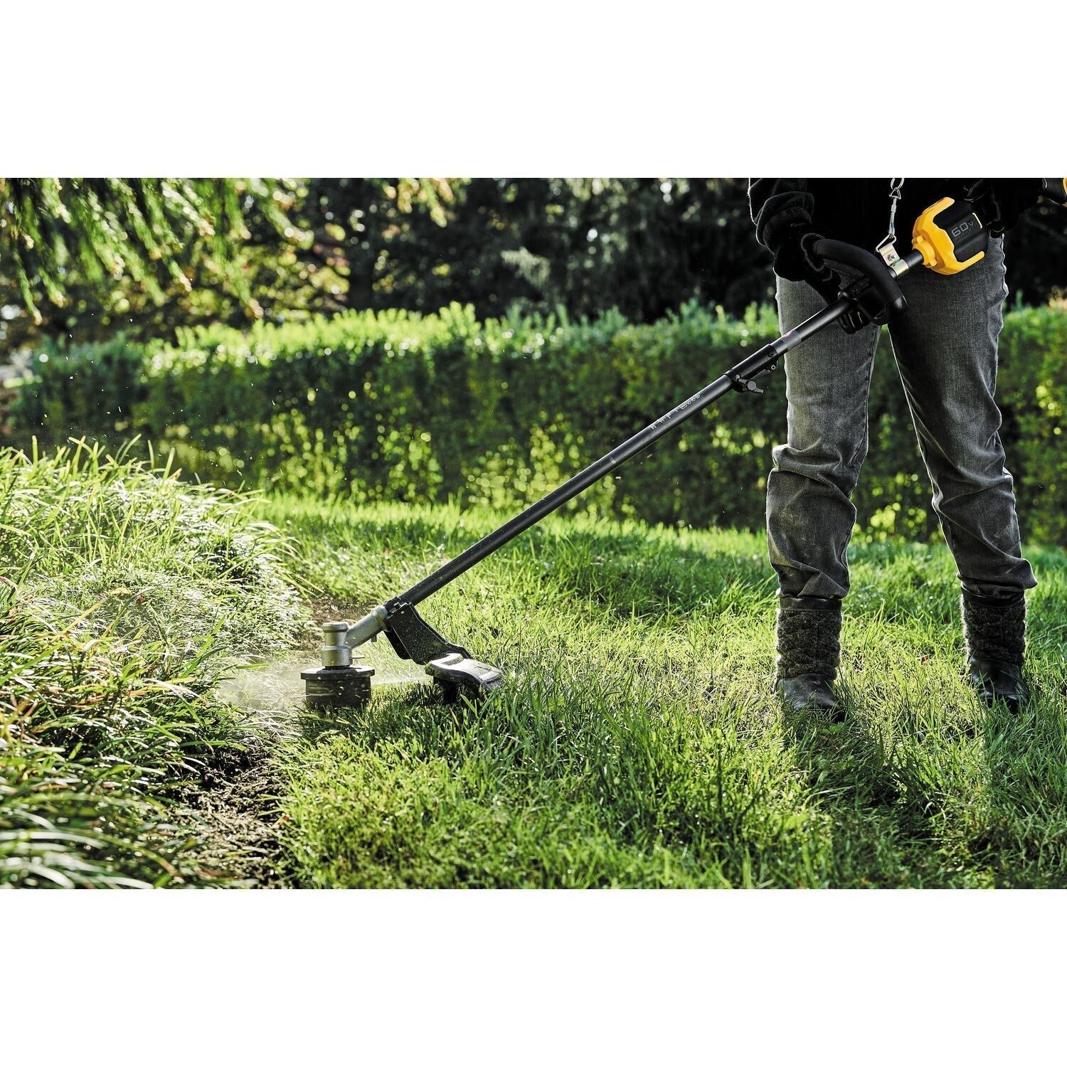 https://api.mastertools.nl/media/catalog/product/cache/4ac98b0d5e81b56bd000310ba88c60e0/d/e/dewalt-dcmas5713x1-accu-split-boom-grastrimmer-54v-xr-flexvolt-9_0ah-5035048737033-mastertools_nl-2.jpg