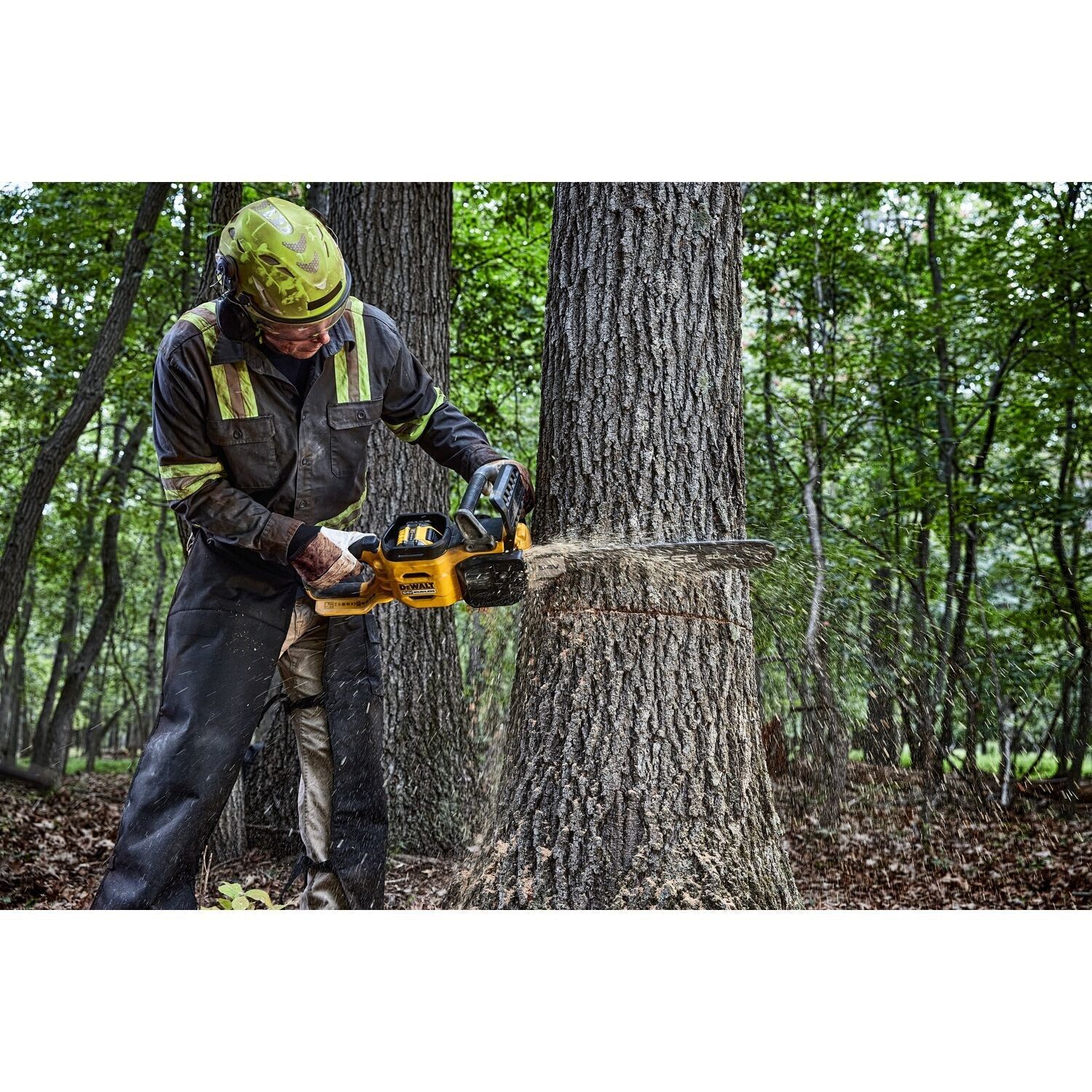 https://api.mastertools.nl/media/catalog/product/cache/4ac98b0d5e81b56bd000310ba88c60e0/d/e/dewalt-dcmcs575x1-flexvolt-accu-kettingzaag-50cm-54v-xr-9_0ah-5035048751619-mastertools_nl-5.jpg