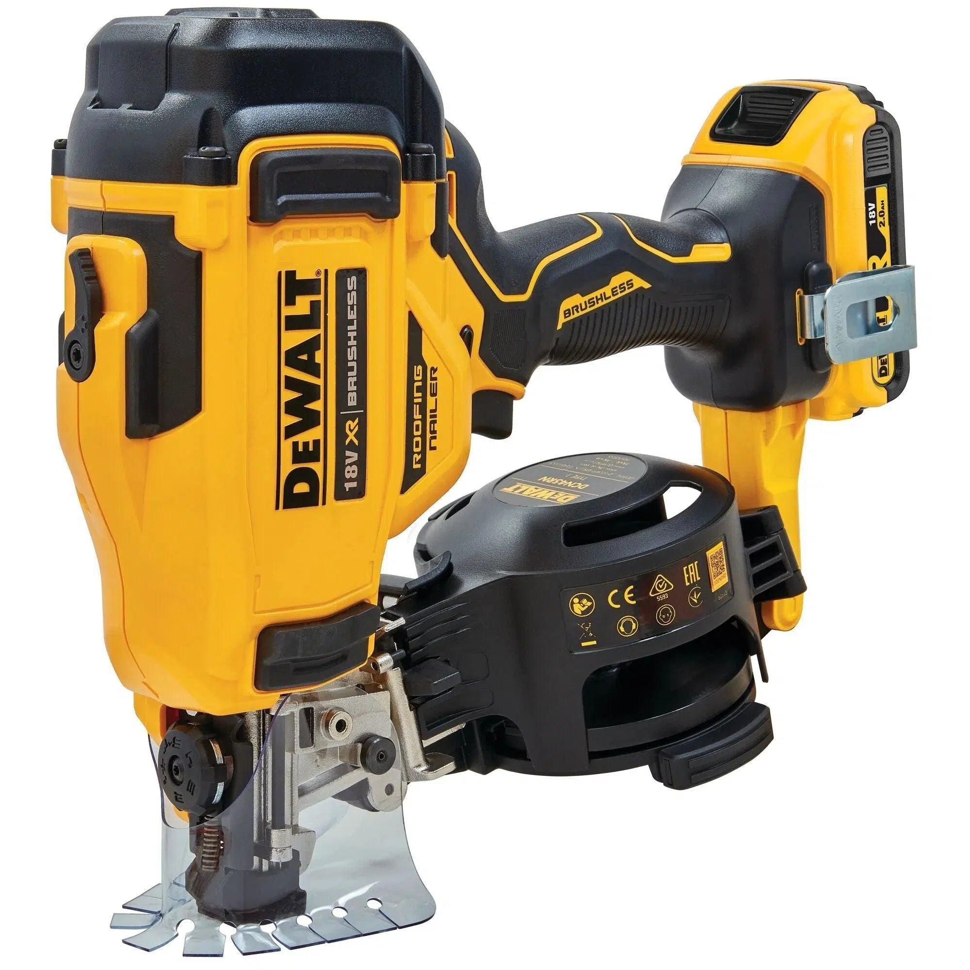 https://api.mastertools.nl/media/catalog/product/cache/4ac98b0d5e81b56bd000310ba88c60e0/d/e/dewalt-dcn45rnd2-accu-roofing-tacker-18v-20ah-in-tstak-5035048731659-mastertools_nl-7.jpg