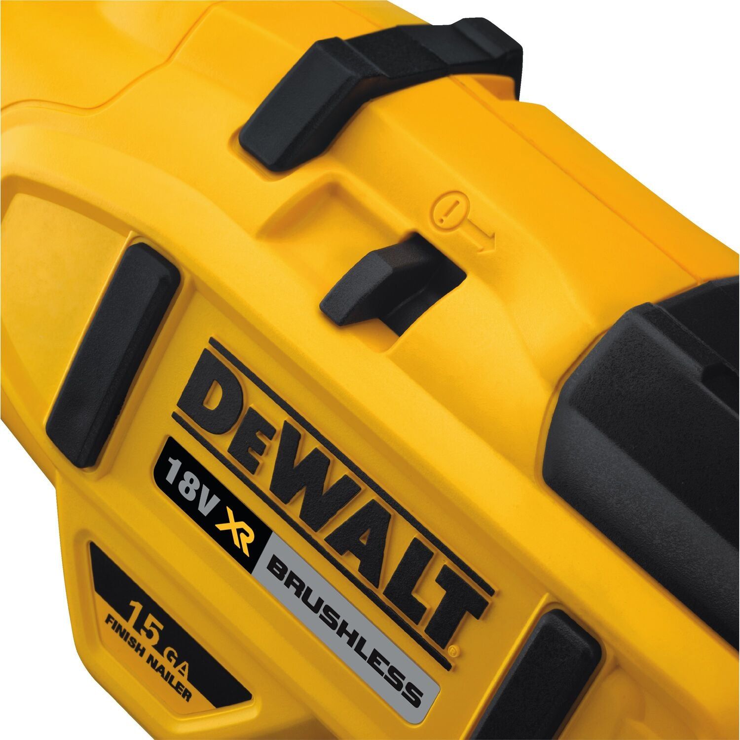 https://api.mastertools.nl/media/catalog/product/cache/4ac98b0d5e81b56bd000310ba88c60e0/d/e/dewalt-dcn650n-mastertools-nl_f4.jpg