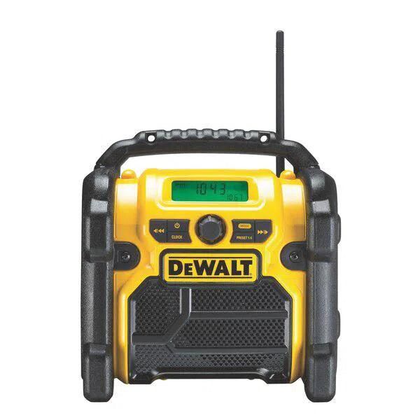 https://api.mastertools.nl/media/catalog/product/cache/4ac98b0d5e81b56bd000310ba88c60e0/d/e/dewalt-dcr019-fmam-radio-10_8-18v-xr-li-ion-5035048440681-mastertools_nl-3.jpg