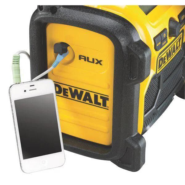 https://api.mastertools.nl/media/catalog/product/cache/4ac98b0d5e81b56bd000310ba88c60e0/d/e/dewalt-dcr019-fmam-radio-10_8-18v-xr-li-ion-5035048440681-mastertools_nl-4.jpg