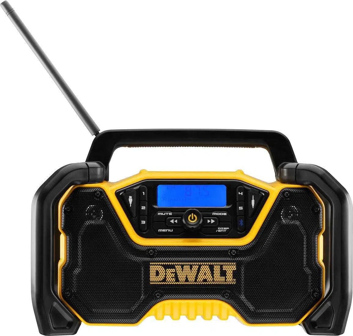 https://api.mastertools.nl/media/catalog/product/cache/4ac98b0d5e81b56bd000310ba88c60e0/d/e/dewalt-dcr029-accu-bouwradio-12v-18v-bluetooth-dab-5035048729366-mastertools_nl-2.jpg