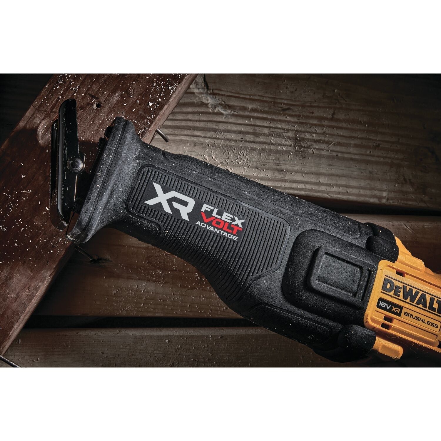 https://api.mastertools.nl/media/catalog/product/cache/4ac98b0d5e81b56bd000310ba88c60e0/d/e/dewalt-dcs386nt-accu-reciprozaag-18v-xr-flexvolt-basic-body-in-tstak-5035048739549-mastertools_nl-4.jpg