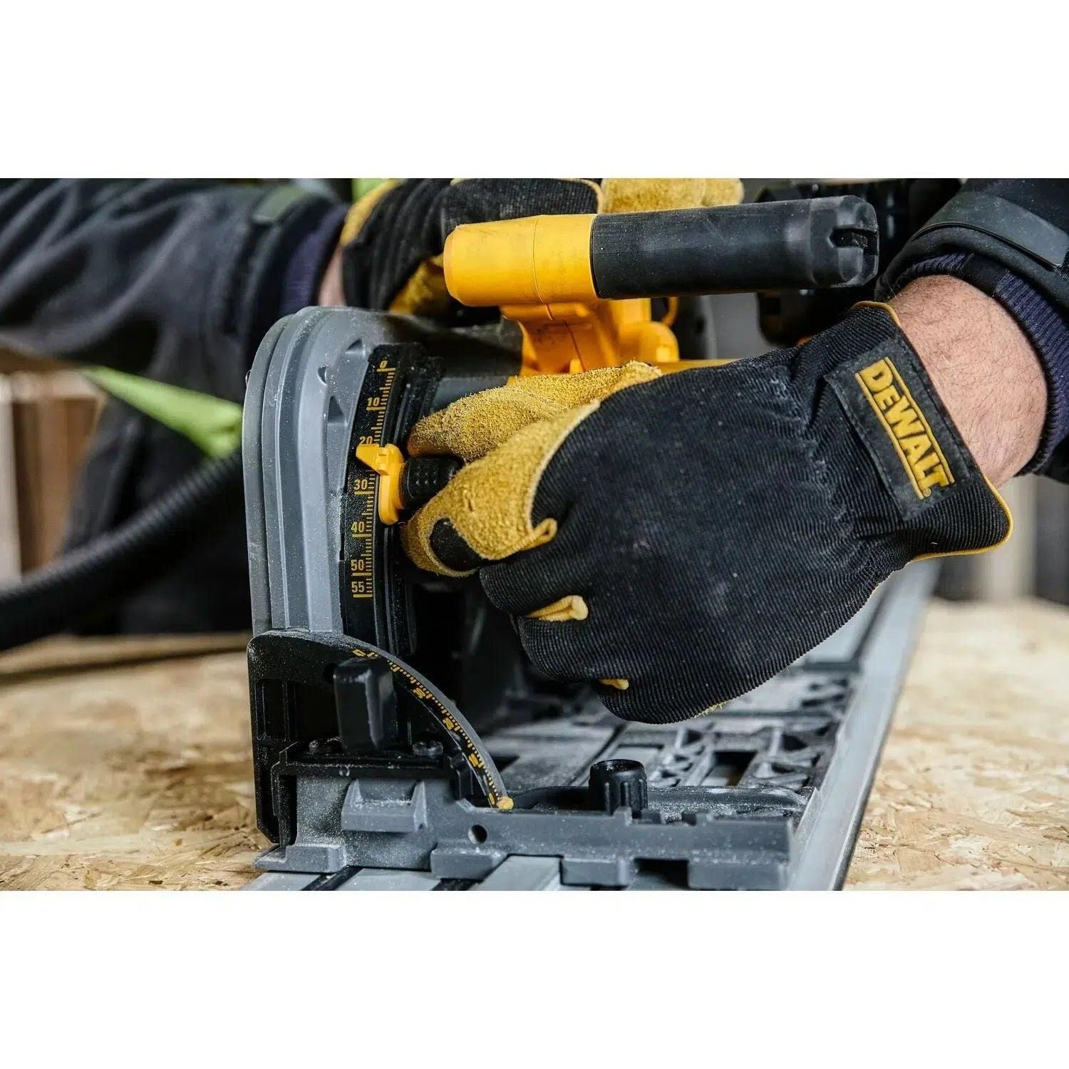 https://api.mastertools.nl/media/catalog/product/cache/4ac98b0d5e81b56bd000310ba88c60e0/d/e/dewalt-dcs520t2r-flexvolt-invalzaag-54v-6_0ah-xr-li-ion-in-tstak-geleiderail-dws5022-5035048643020-mastertools_nl-4.jpg