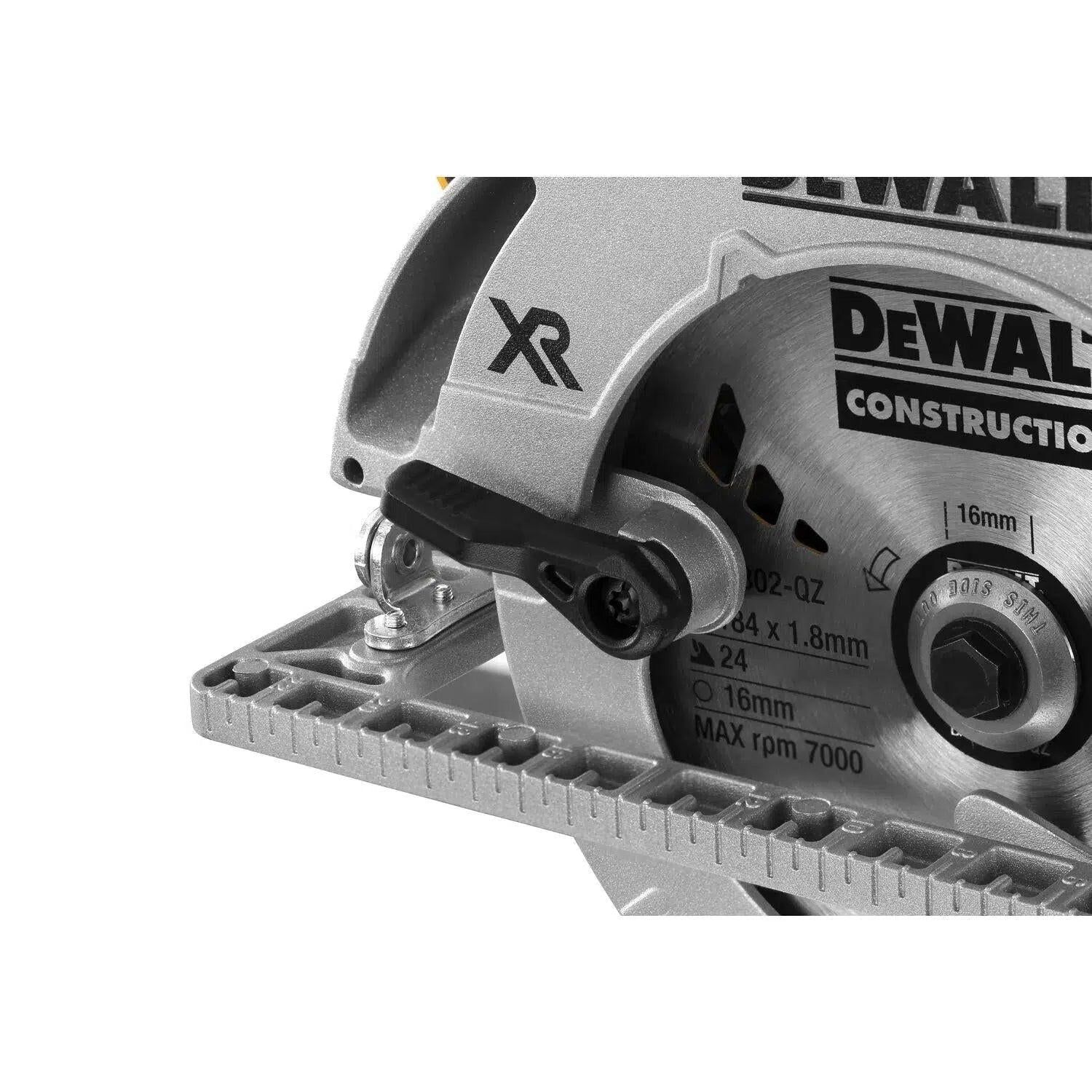 https://api.mastertools.nl/media/catalog/product/cache/4ac98b0d5e81b56bd000310ba88c60e0/d/e/dewalt-dcs572nt-accu-cirkelzaag-18v-basic-body-in-tstak-5035048729175-mastertools_nl-8_3a0ad640-3d32-48f6-968a-21b9bbd7d5da.jpg