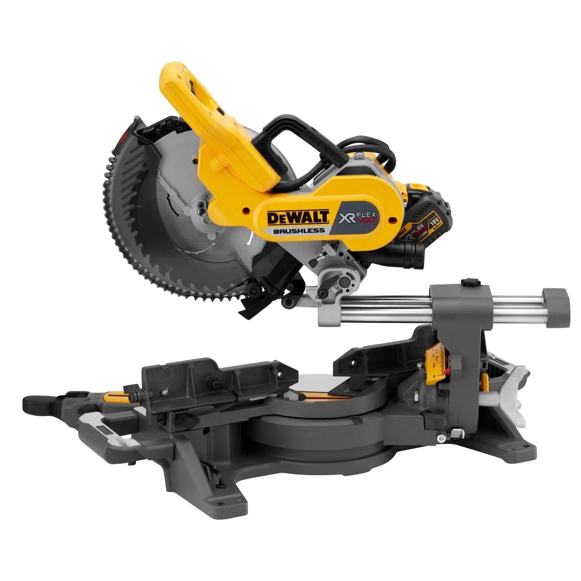 https://api.mastertools.nl/media/catalog/product/cache/4ac98b0d5e81b56bd000310ba88c60e0/d/e/dewalt-dcs727t2-flexvolt-accu-afkortzaag-54v-60ah-5035048708019-mastertools_nl-3.jpg