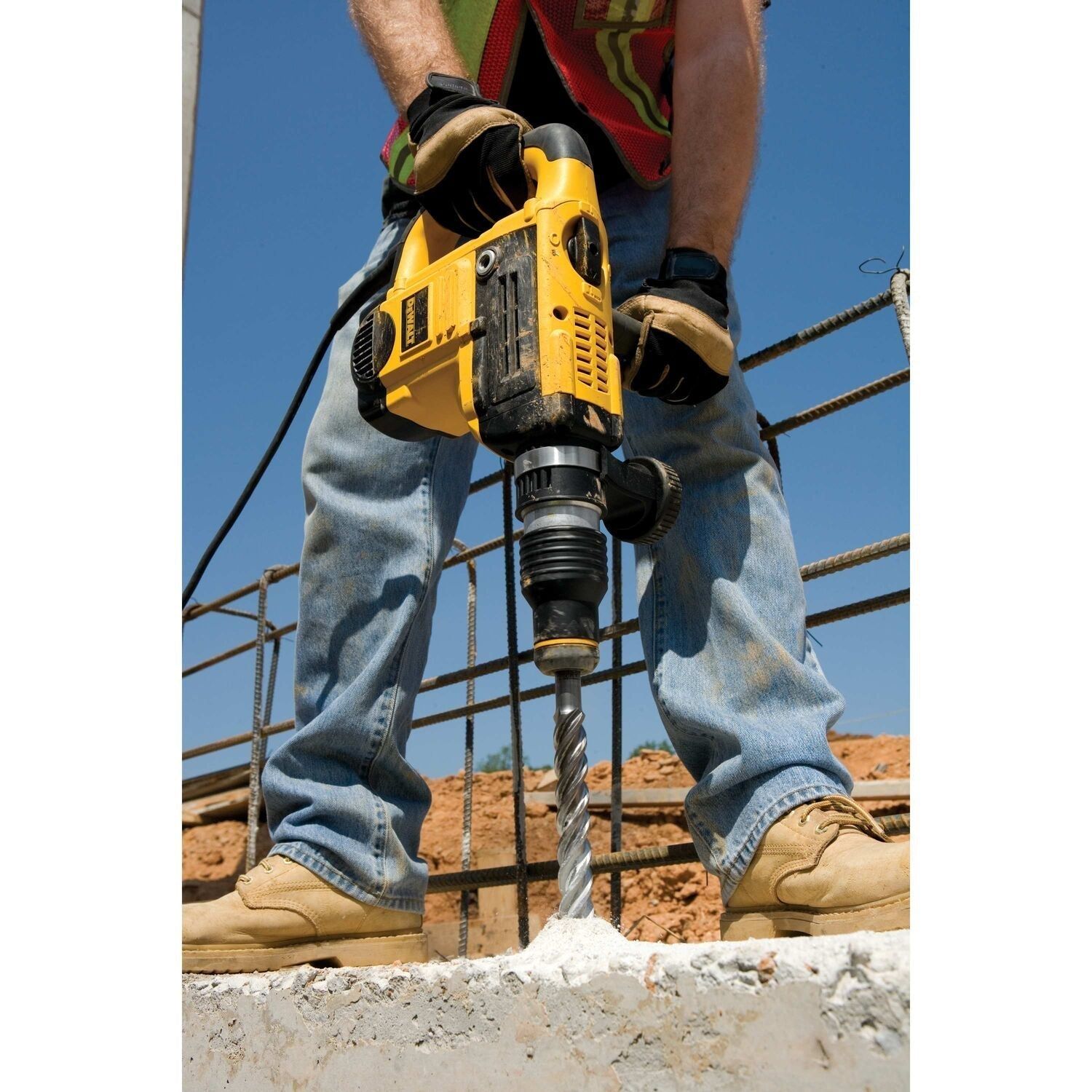 https://api.mastertools.nl/media/catalog/product/cache/4ac98b0d5e81b56bd000310ba88c60e0/d/e/dewalt-dt60811-boor-sds-max-xlr-18x200x340mm-5035048096758-mastertools_nl-10.jpg