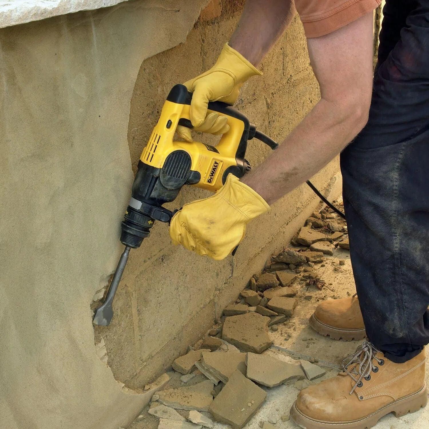 https://api.mastertools.nl/media/catalog/product/cache/4ac98b0d5e81b56bd000310ba88c60e0/d/e/dewalt-dt6803-spadebeitel-sds-plus-38x200mm-5011402371440-mastertools_nl-5.jpg