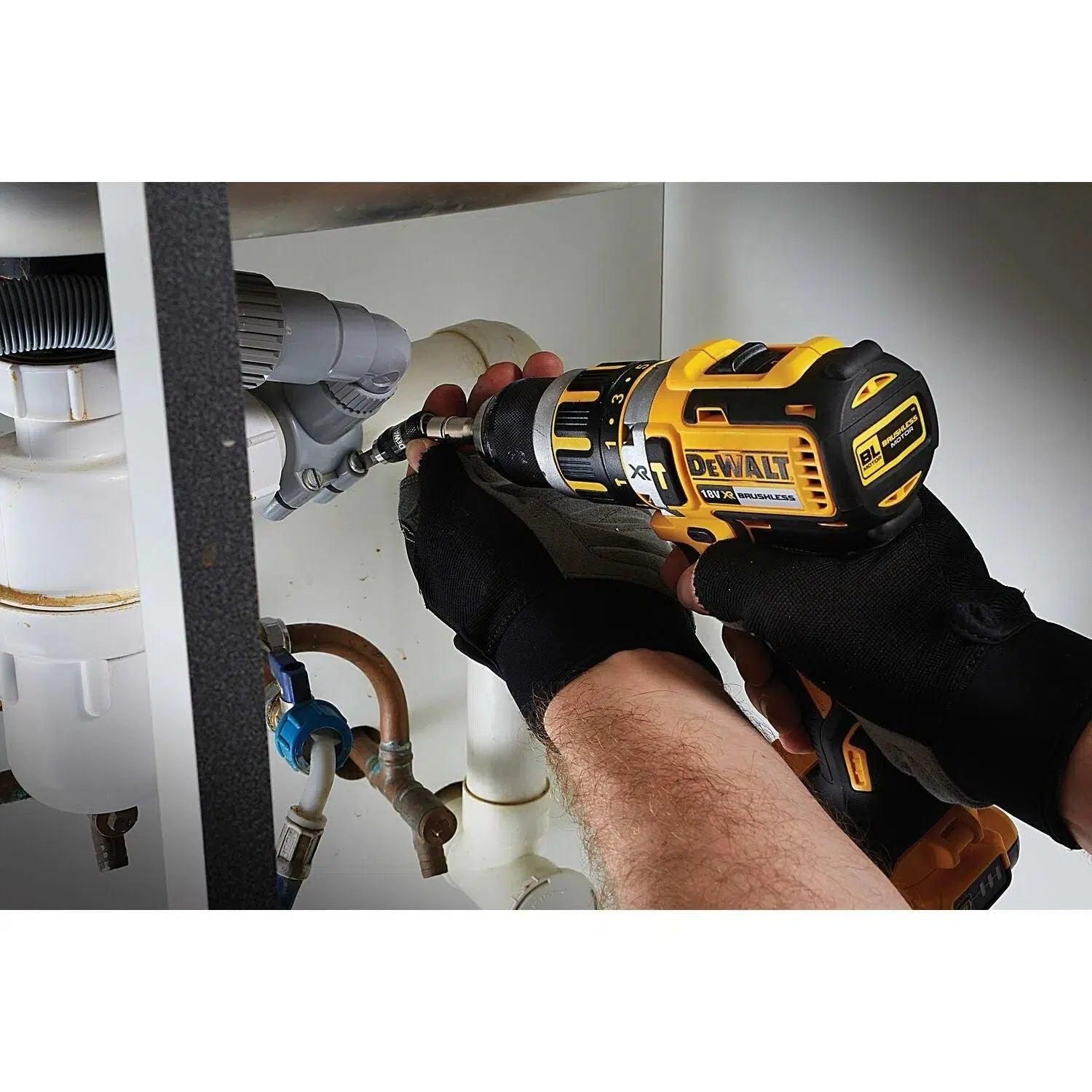 https://api.mastertools.nl/media/catalog/product/cache/4ac98b0d5e81b56bd000310ba88c60e0/d/e/dewalt-dt70518t-10-delige-impact-torsion-schroefbitset-zwenkbare-bit-tip-houder-5035048089576-mastertools_nl-3.jpg