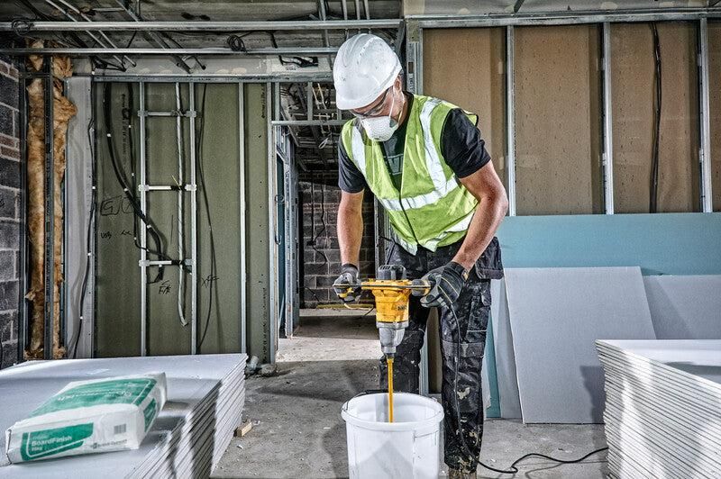 https://api.mastertools.nl/media/catalog/product/cache/4ac98b0d5e81b56bd000310ba88c60e0/d/e/dewalt-dwd241-mixer-5035048706701-mastertools_nl-6.jpg