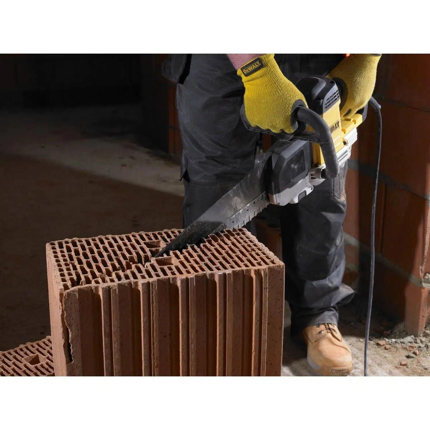 https://api.mastertools.nl/media/catalog/product/cache/4ac98b0d5e81b56bd000310ba88c60e0/d/e/dewalt-dwe397-alligatorzaag-1700w-430mm-5035048393888-mastertools_nl-2.jpg