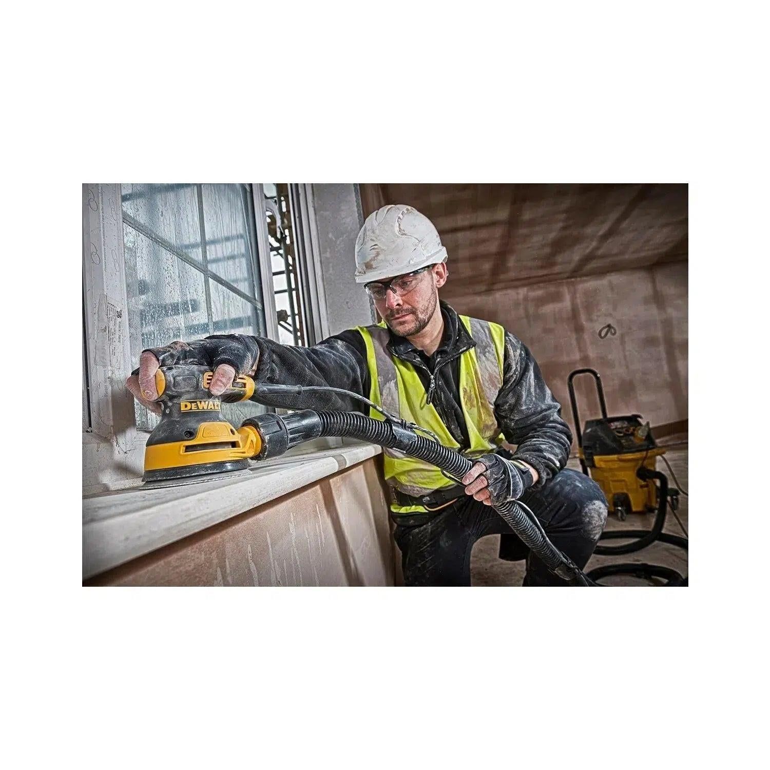 https://api.mastertools.nl/media/catalog/product/cache/4ac98b0d5e81b56bd000310ba88c60e0/d/e/dewalt-dwe6423-excenterschuurmachine-125mm-280w-5035048553954-mastertools_nl-4.jpg